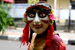 Masked person, Jalan Jaksa